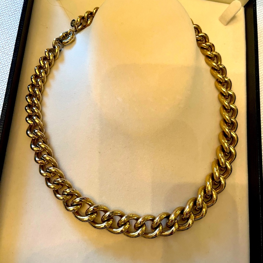 Brooks Brothers gold tone chunky necklace with box.